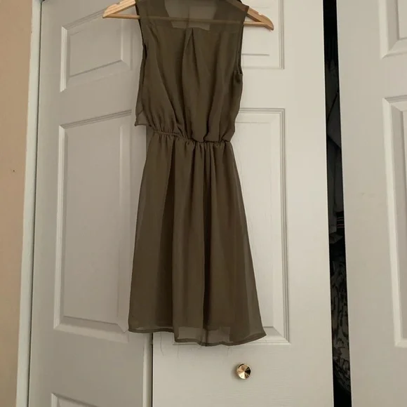 Olive green mini dress - Picture 4 of 4